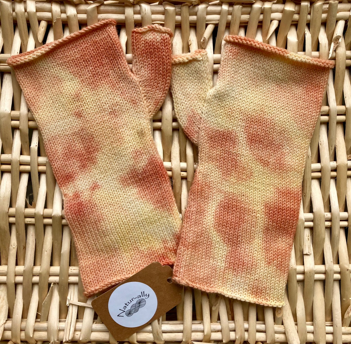 Autumn tie-dyed fingerless gloves