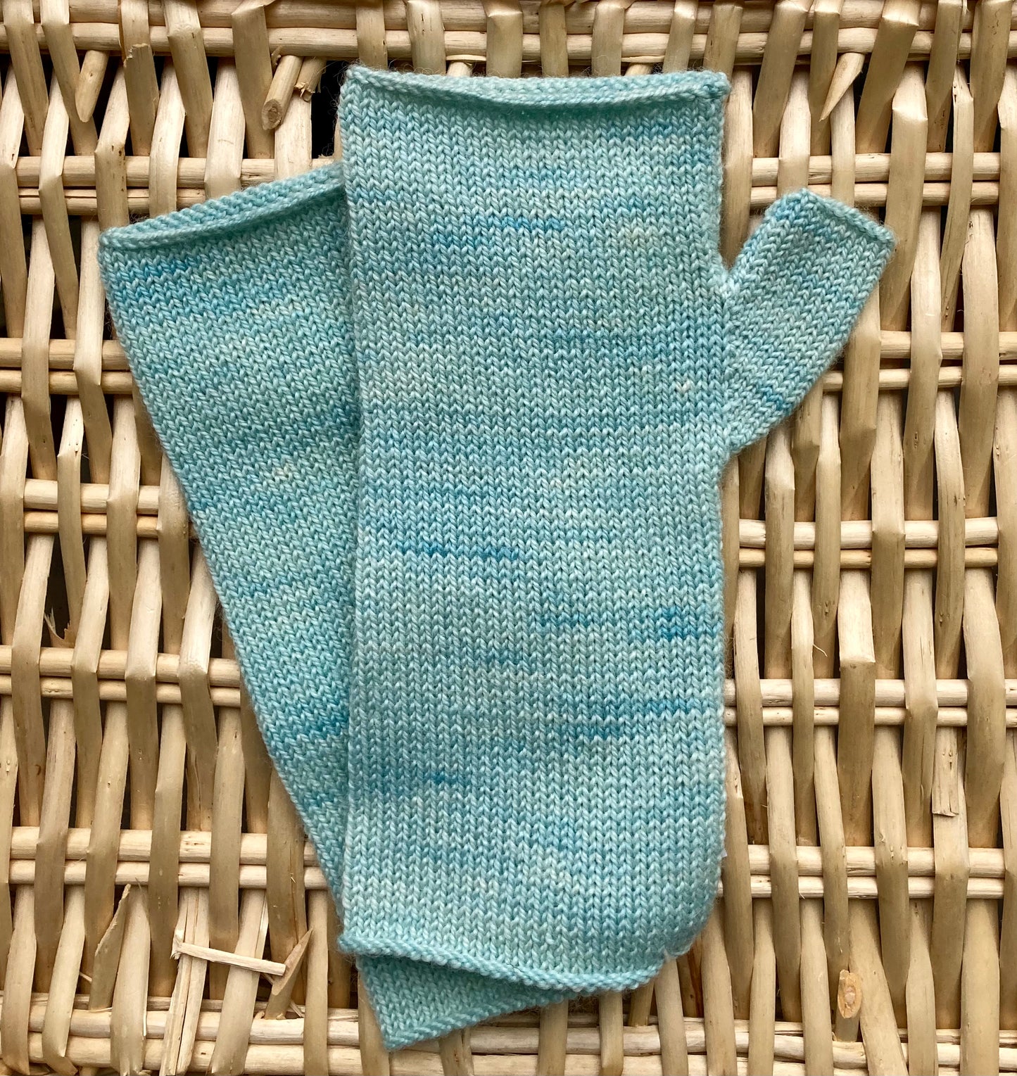 Aqua fingerless gloves