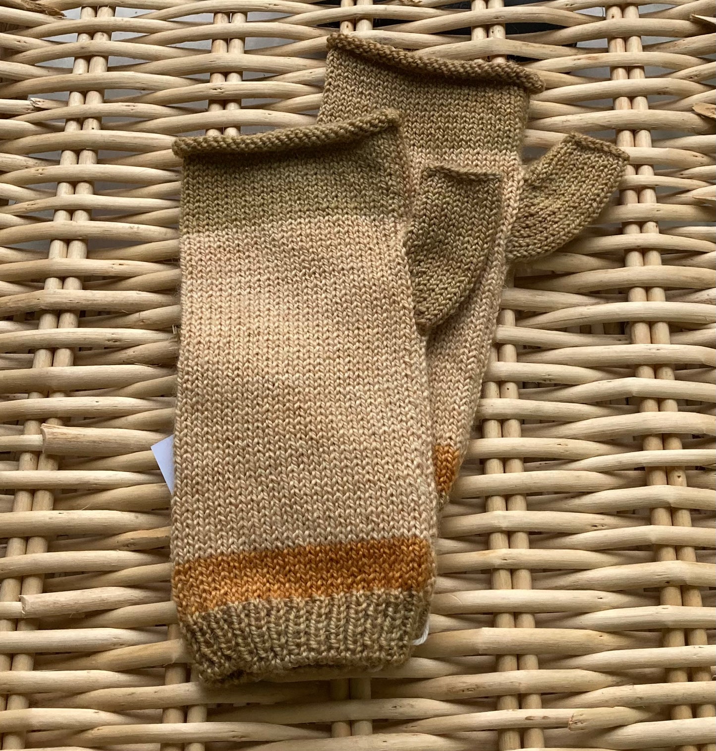 Colour block fingerless gloves