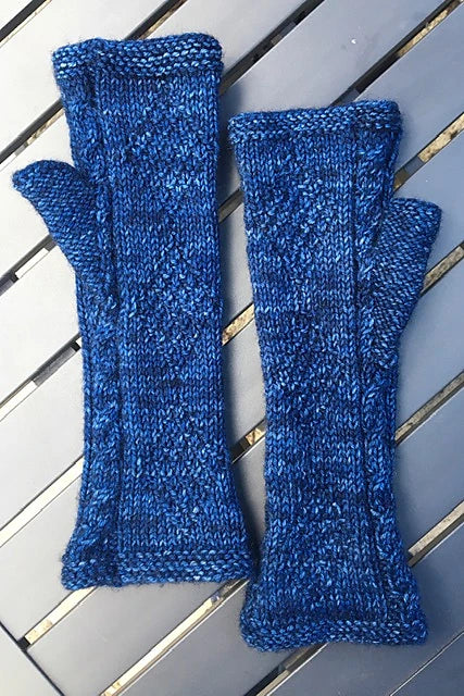 Lockdown Gansey Fingerless Gloves Pattern