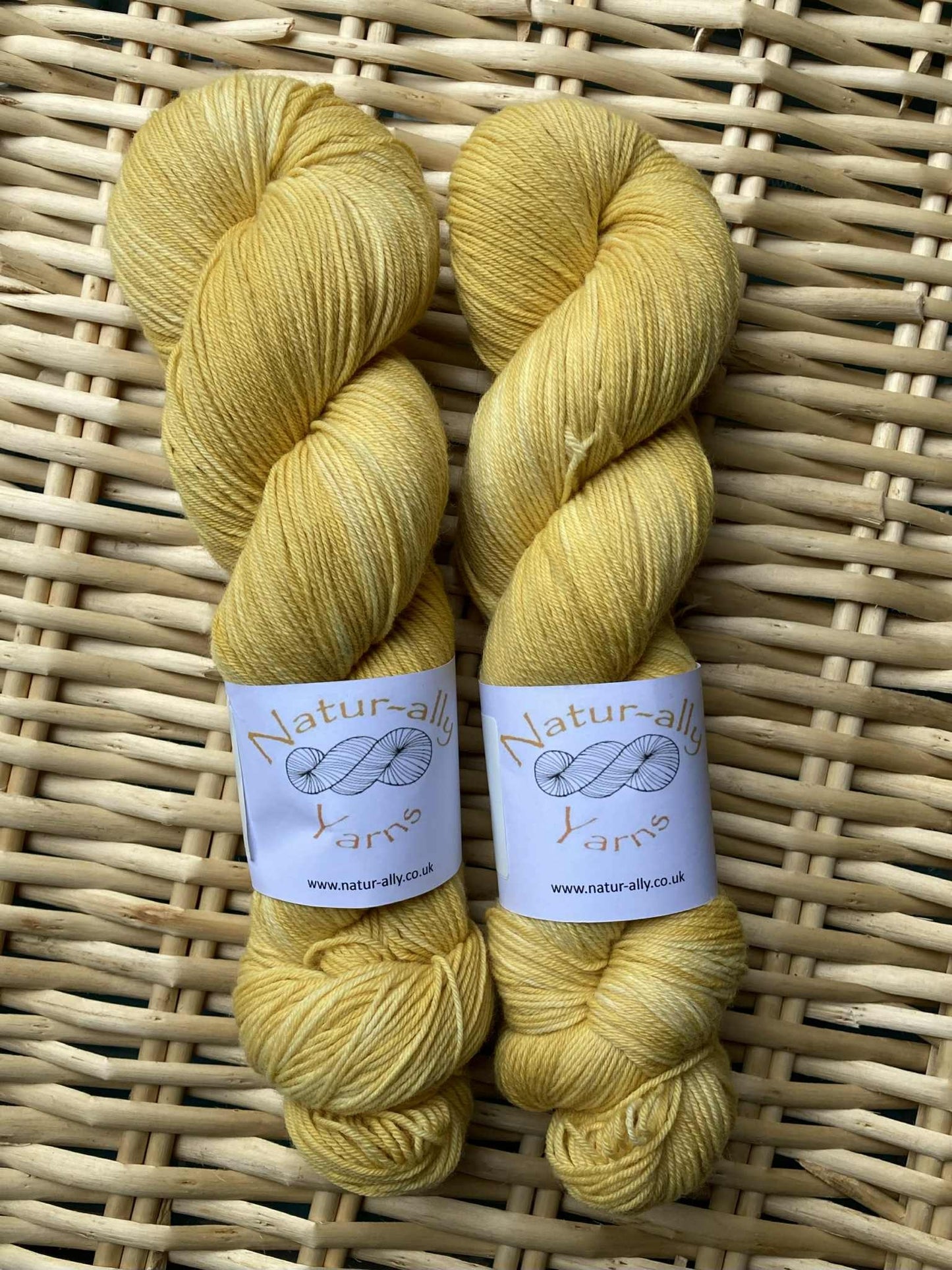 Old Gold - Organic Merino 4ply non superwash