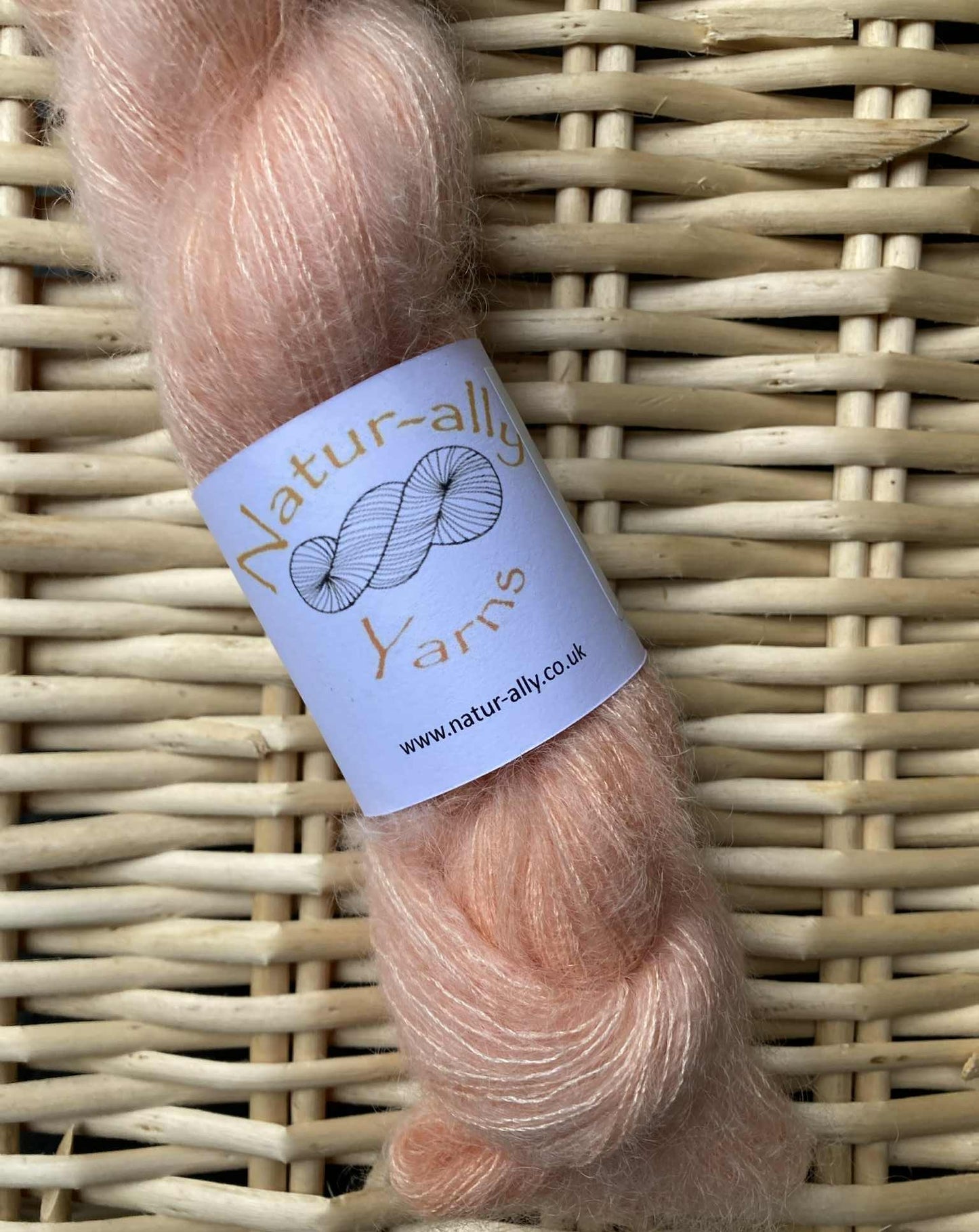 Rosa - Mohair-silk Fluff Lace