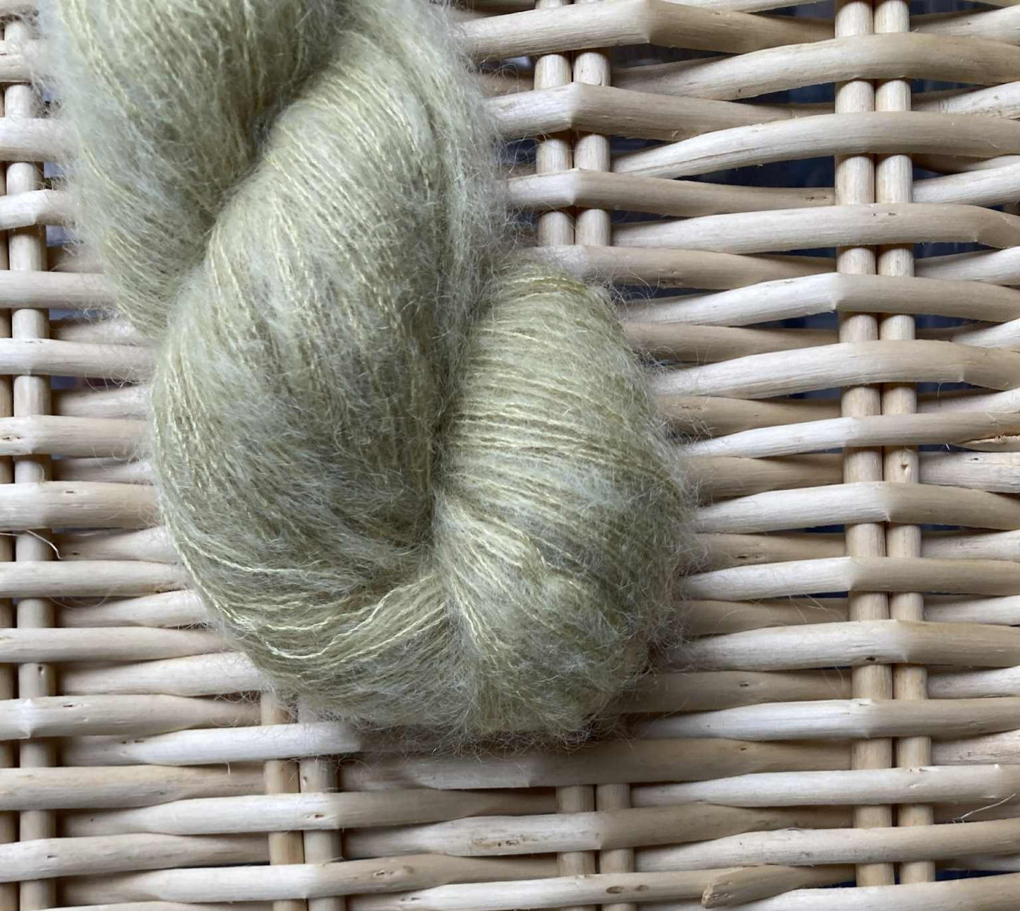 Avocado - Mohair-silk Fluff Lace