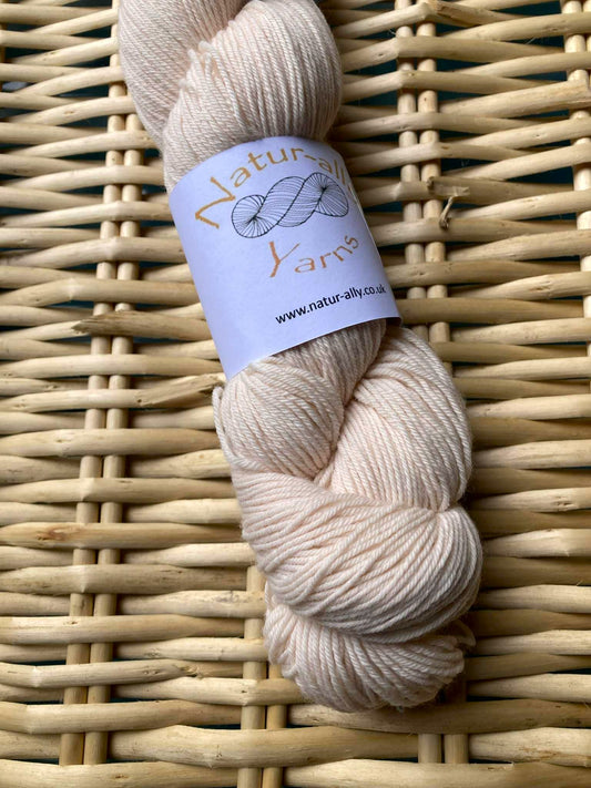 Ballerina - Organic Merino 4ply non superwash