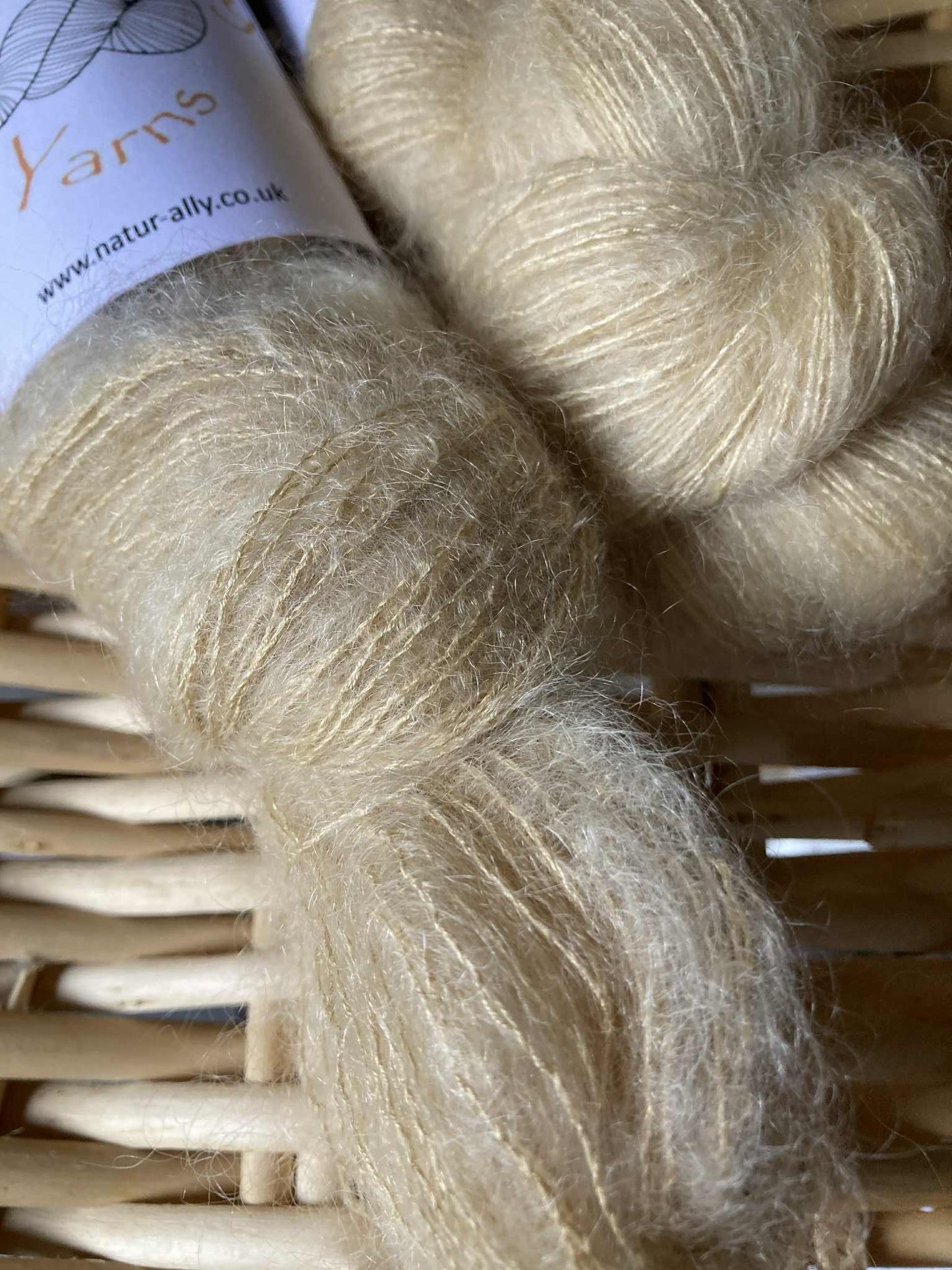 Champagne - Mohair-silk Fluff Lace