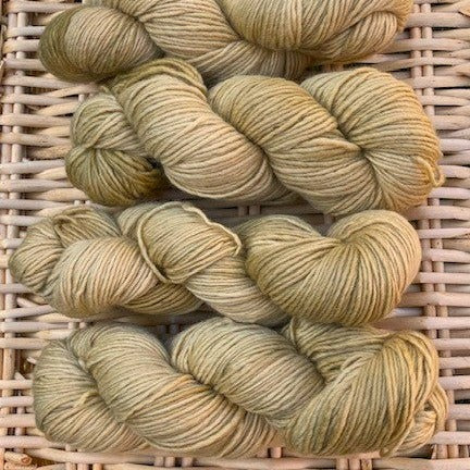 Comfrey - Bluefaced Leicester Double Knitting