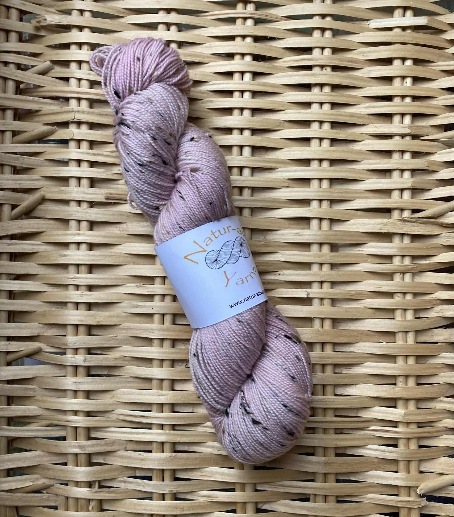 Dusty Rose - Donegal Nep 4ply