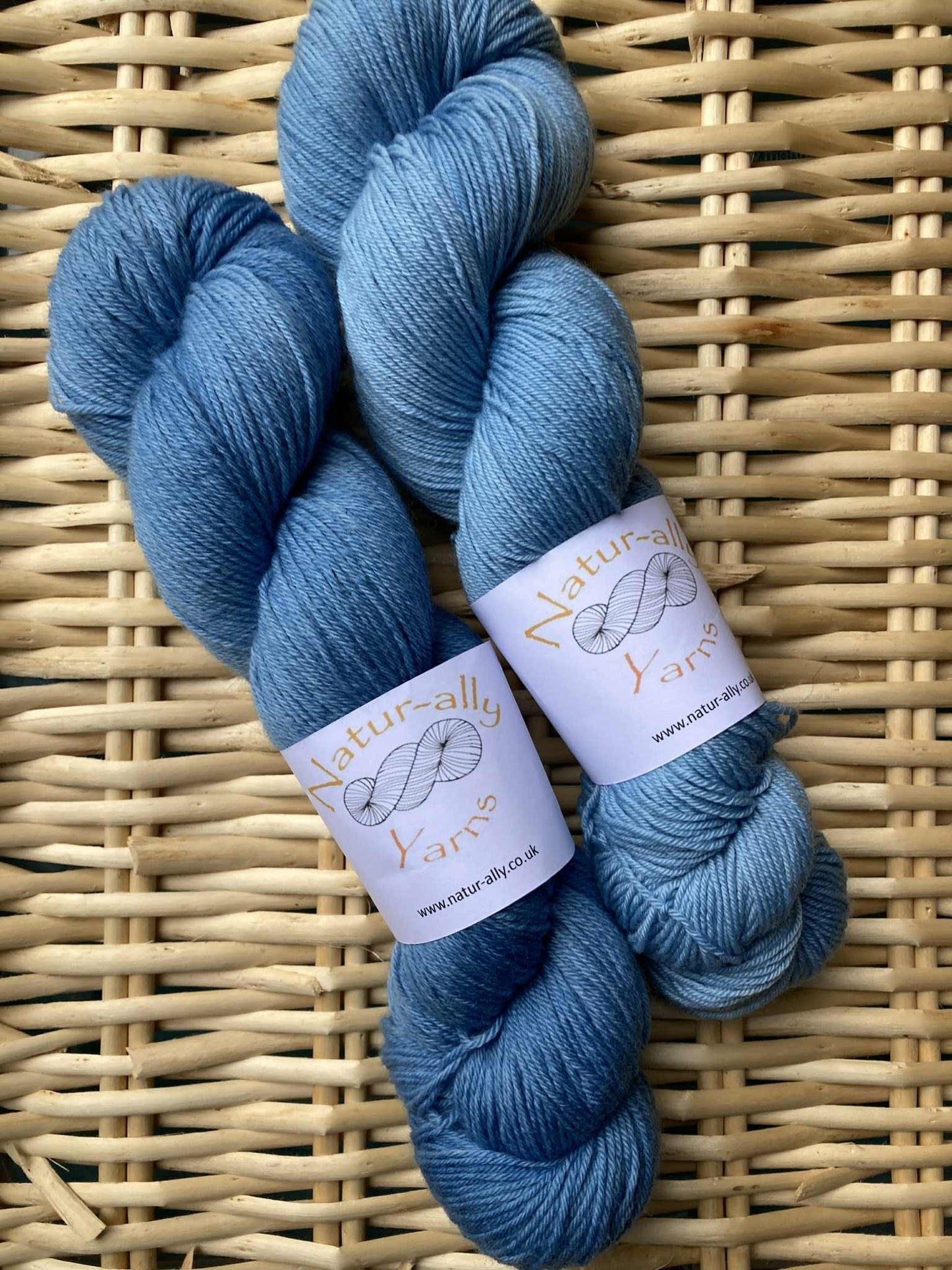Fresh Woad - Organic Merino 4ply non superwash